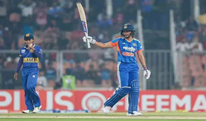 Harmanpreet की फिफ्टी से भारत ने टी20 में 175 रन बनाए Harmanpreet की फिफ्टी से भारत ने टी20 में 175 रन बनाए