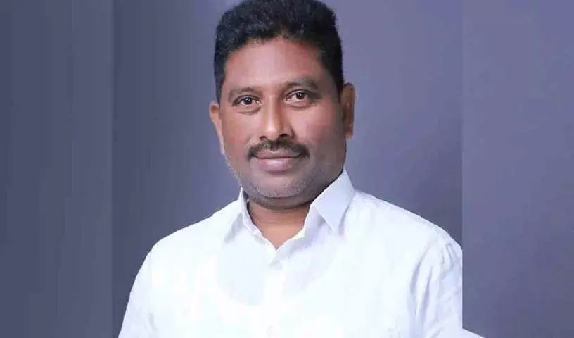 Janjarla Shankar मंथनी डिवीजन इलेक्ट्रॉनिक मीडिया प्रेसिडेंट चुने गए Janjarla Shankar मंथनी डिवीजन इलेक्ट्रॉनिक मीडिया प्रेसिडेंट चुने गए