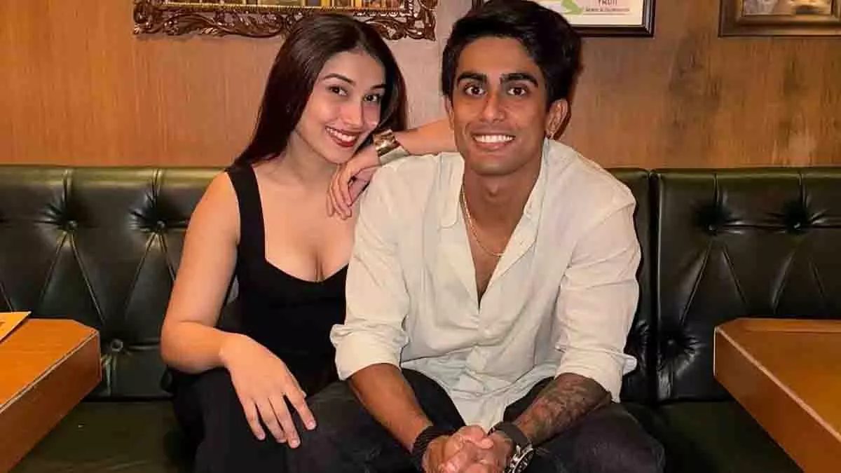 आकृति नेगी के BF ने ब्रेकअप अफवाहों पर दी प्रतिक्रिया आकृति नेगी के BF ने ब्रेकअप अफवाहों पर दी प्रतिक्रिया