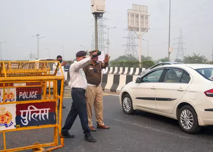 दिल्ली पुलिस ने नए साल पर CP और इंडिया गेट के लिए लगाईं विशेष पाबंदियां दिल्ली पुलिस ने नए साल पर CP और इंडिया गेट के लिए लगाईं विशेष पाबंदियां