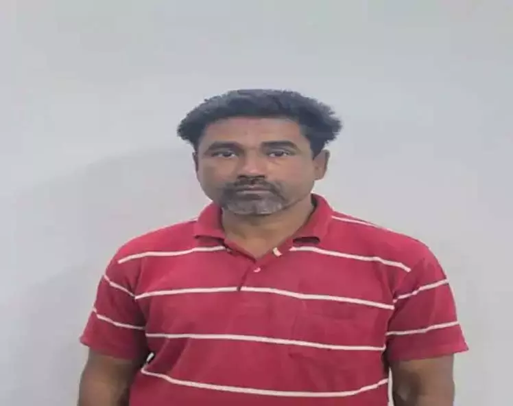 शराब के पैसे न देने पर पड़ोसी ने किया जानलेवा हमला, आरोपी गिरफ्तार शराब के पैसे न देने पर पड़ोसी ने किया जानलेवा हमला, आरोपी गिरफ्तार