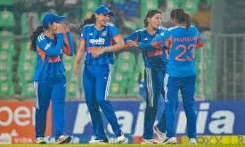 INDW vs SLW 5th T20I: भारतीय टीम ने किया क्लीन स्वीप, श्रीलंका को 15 रन से हराकर 5-0 से सीरीज पर जमाया कब्जा