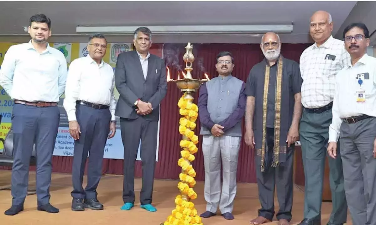 Andhra: युवाओं से जल सुरक्षा के लिए नए-नए तरीके अपनाने का आग्रह