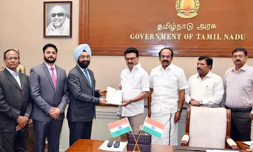 Tamil Nadu : पुरानी पेंशन स्कीम फिर से? मुख्यमंत्री को फाइनल रिपोर्ट सौंपी गई Tamil Nadu : पुरानी पेंशन स्कीम फिर से? मुख्यमंत्री को फाइनल रिपोर्ट सौंपी गई