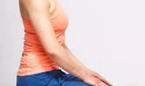 Yoga:नहीं पड़ेंगे बीमार, आज से ही अपना लें ये दो योगासन