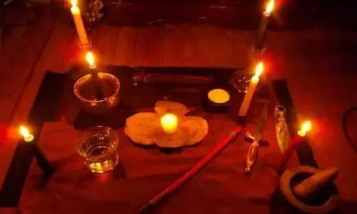 रूह कांप जाएगी...टोना-टोटके के शक में पति-पत्नी का कत्ल रूह कांप जाएगी...टोना-टोटके के शक में पति-पत्नी का कत्ल