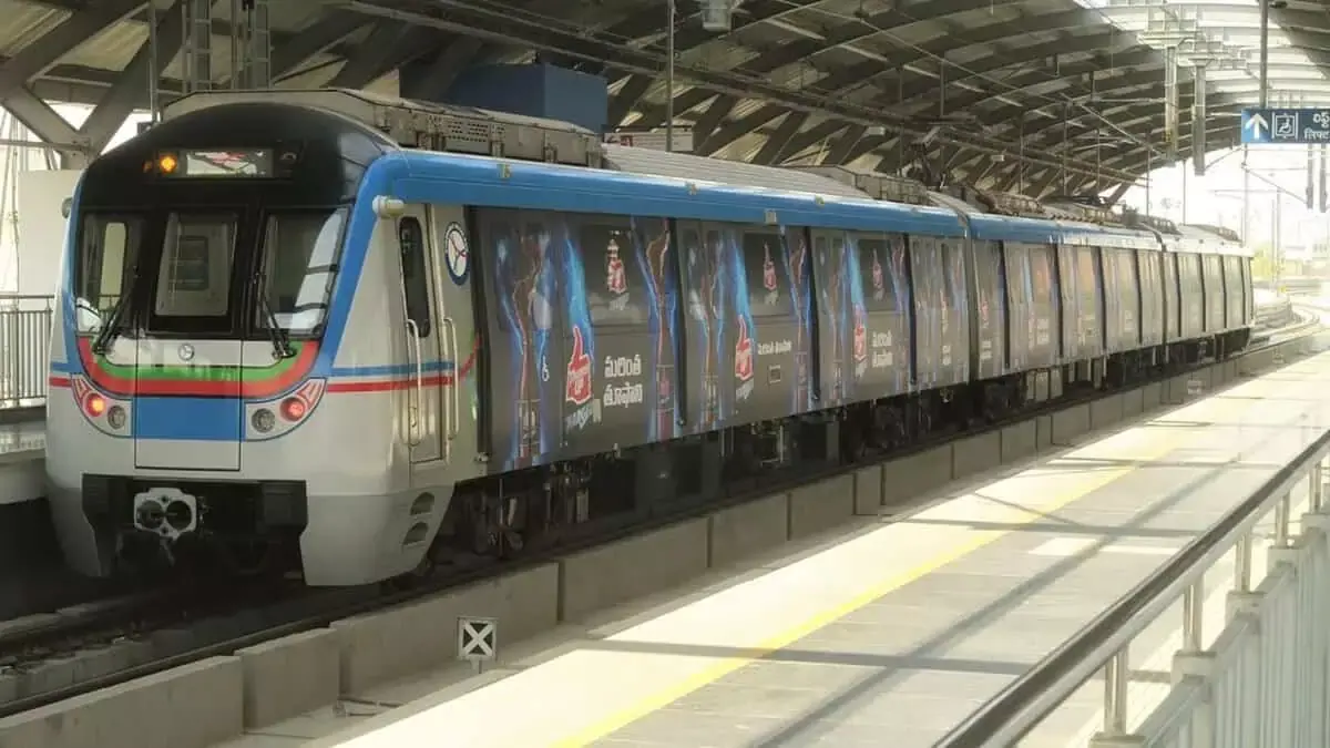 Hyderabad मेट्रो नए साल की पूर्व संध्या पर रात 1 बजे तक चलेगी Hyderabad मेट्रो नए साल की पूर्व संध्या पर रात 1 बजे तक चलेगी