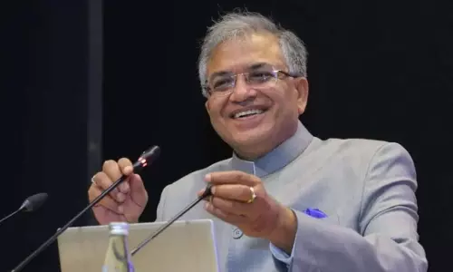 SIR hearing: डर के कारण बुजुर्ग व्यक्ति की मौत के बाद CEC के खिलाफ शिकायत दर्ज SIR hearing: डर के कारण बुजुर्ग व्यक्ति की मौत के बाद CEC के खिलाफ शिकायत दर्ज