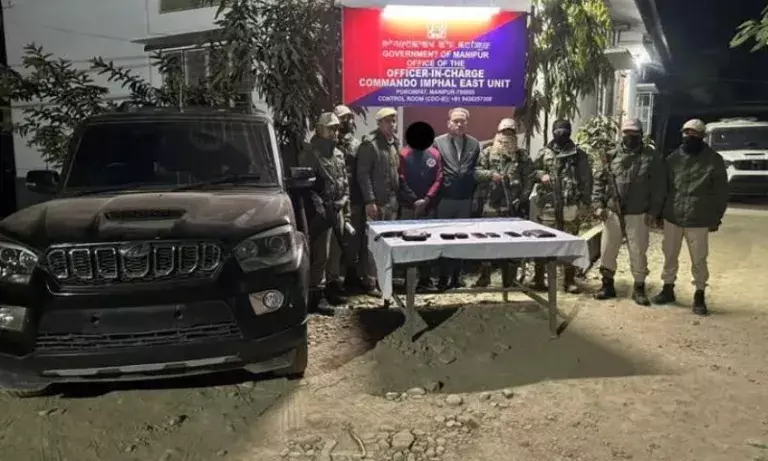 Manipur पुलिस ने हवलदार को गिरफ्तार किया, इम्फाल ईस्ट में बुलेटप्रूफ स्कॉर्पियो जब्त की Manipur पुलिस ने हवलदार को गिरफ्तार किया, इम्फाल ईस्ट में बुलेटप्रूफ स्कॉर्पियो जब्त की