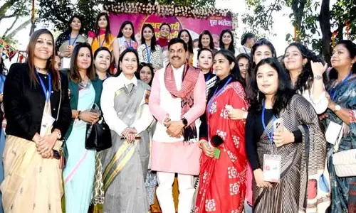 Bhopal: मुख्यमंत्री डॉ. यादव ने नारी सम्मान में संस्कृति की भूमिका बताई Bhopal: मुख्यमंत्री डॉ. यादव ने नारी सम्मान में संस्कृति की भूमिका बताई