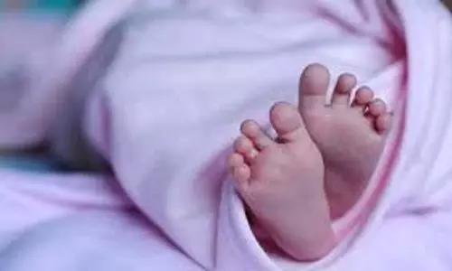 Dhanbad:SNMMCH से चोरी हुआ नवजात बरामद,4 गिरफ्तार Dhanbad:SNMMCH से चोरी हुआ नवजात बरामद,4 गिरफ्तार