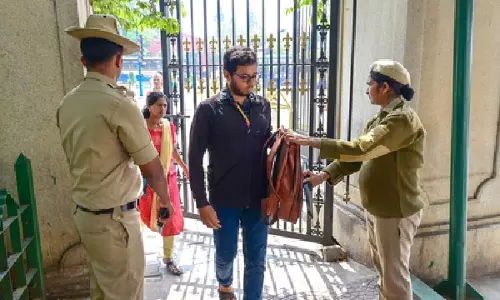 Bengaluru में न्यू ईयर पर ट्रैफिक व्यवस्था के लिए पुलिस की गाइडलाइन Bengaluru में न्यू ईयर पर ट्रैफिक व्यवस्था के लिए पुलिस की गाइडलाइन