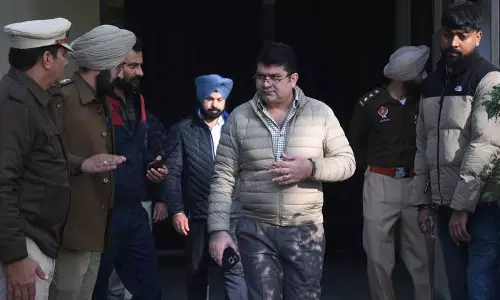 Ludhiana पुलिस कमिश्नर ने कहा कि कल्याणकारी पुलिसिंग और प्रभावी प्रवर्तन पर ध्यान दिया जा रहा Ludhiana पुलिस कमिश्नर ने कहा कि कल्याणकारी पुलिसिंग और प्रभावी प्रवर्तन पर ध्यान दिया जा रहा