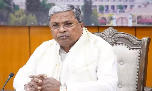 Siddaramaiah 6 जनवरी को किंग का रिकॉर्ड तोड़ेंगे: समर्थकों ने चिकन पार्टी दी Siddaramaiah 6 जनवरी को किंग का रिकॉर्ड तोड़ेंगे: समर्थकों ने चिकन पार्टी दी