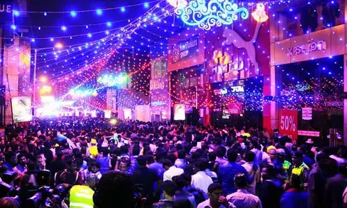 Bengaluru नए साल के जश्न के लिए तैयार: एम.जी. रोड, ब्रिगेड रोड पर कड़ी सुरक्षा, फ्लाईओवर बंद