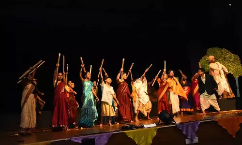 Chikkaballapur : कुवेम्पु ड्रामा फेस्टिवल के लिए खुला Chikkaballapur : कुवेम्पु ड्रामा फेस्टिवल के लिए खुला
