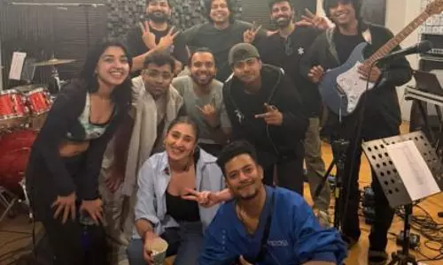Dhvani भानुशाली लाइव परफॉर्म करेंगी, वर्किंग न्यू ईयर ईव में तैयार रहें Dhvani भानुशाली लाइव परफॉर्म करेंगी, वर्किंग न्यू ईयर ईव में तैयार रहें