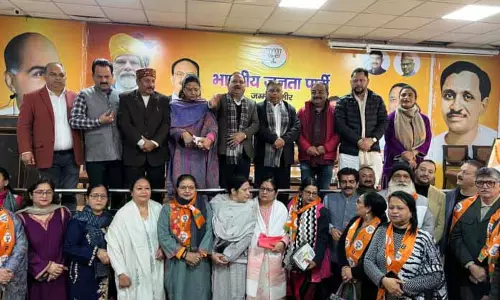 BJP ने अटल बिहारी वाजपेयी को जयंती पर याद किया