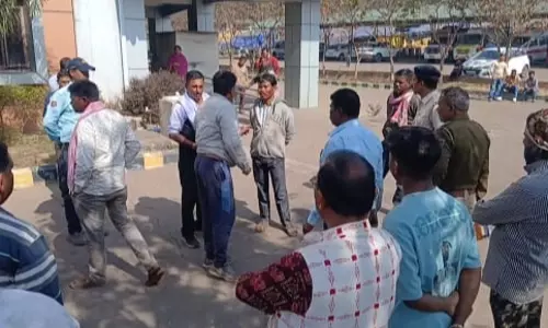 Odisha: जमीन अधिग्रहण विवाद में युवक ने खुदकुशी की