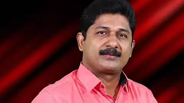 kerala में बाढ़ पर एम स्वराज के बयान को लेकर कोर्ट में मामला