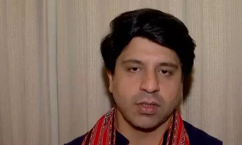 Shahzad Poonawalla ने राहुल गांधी के बयान की आलोचना की Shahzad Poonawalla ने राहुल गांधी के बयान की आलोचना की