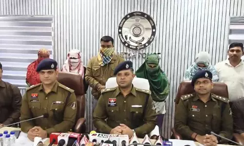 जगदलपुर पुलिस ने फर्जी कॉल सेंटर का किया भंडाफोड़, 5 अरेस्ट