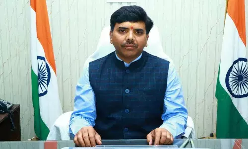 विकास और कल्याणकारी योजनाओं का लाभ पात्र लोगों तक पहुंचाने का प्रयास: कलेक्टर B. Chandrasekhar विकास और कल्याणकारी योजनाओं का लाभ पात्र लोगों तक पहुंचाने का प्रयास: कलेक्टर B. Chandrasekhar
