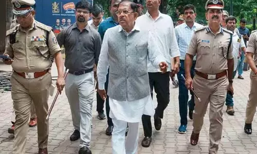 कर्नाटक सरकार New Year की पूर्व संध्या पर बहुत ज़्यादा शराब पीने वाले लोगों को घर छोड़ेगी कर्नाटक सरकार New Year की पूर्व संध्या पर बहुत ज़्यादा शराब पीने वाले लोगों को घर छोड़ेगी