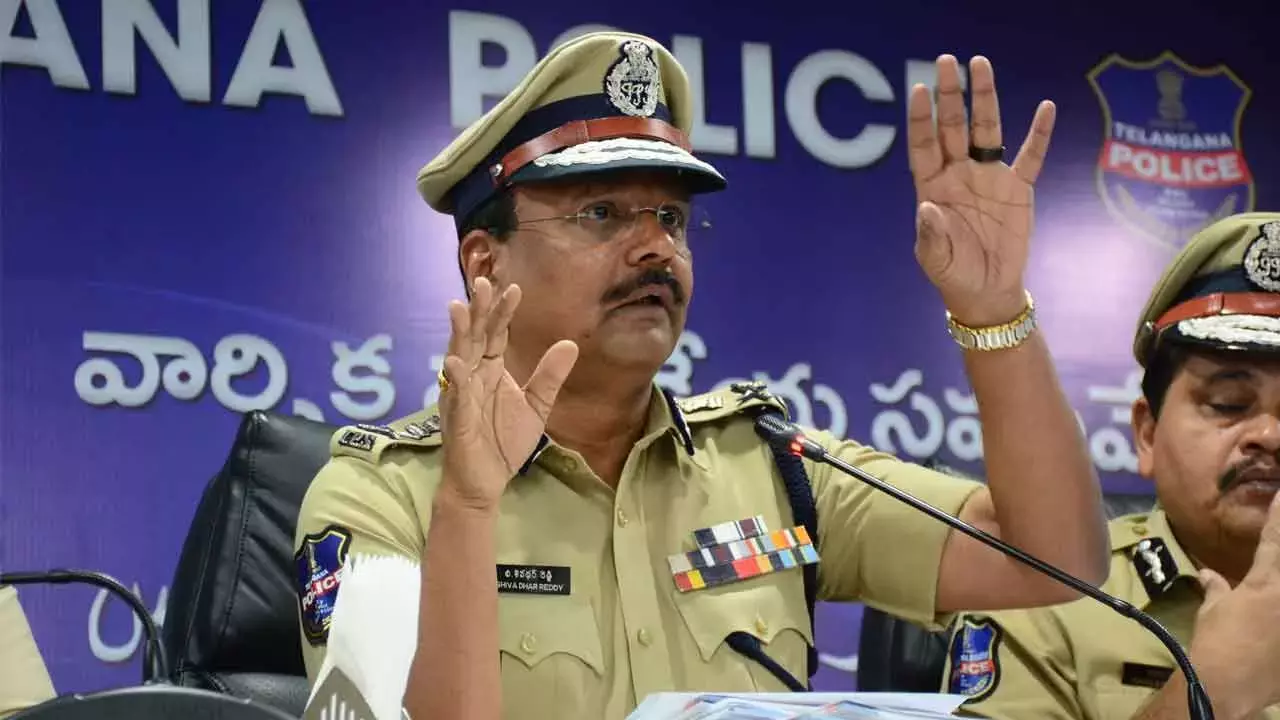 कालेश्वरम प्रोजेक्ट: CBI जांच पर केंद्र से जल्द जवाब मिलने की उम्मीद: DGP कालेश्वरम प्रोजेक्ट: CBI जांच पर केंद्र से जल्द जवाब मिलने की उम्मीद: DGP