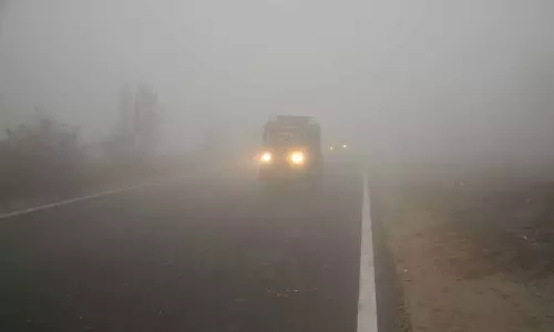 Amritsar में घना कोहरा जारी रहने से कई उड़ानें रद्द और देरी से चलीं