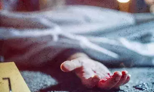 Morena में हाईवे पार करते समय हिट-एंड-रन में 15 साल के छात्र की मौत Morena में हाईवे पार करते समय हिट-एंड-रन में 15 साल के छात्र की मौत