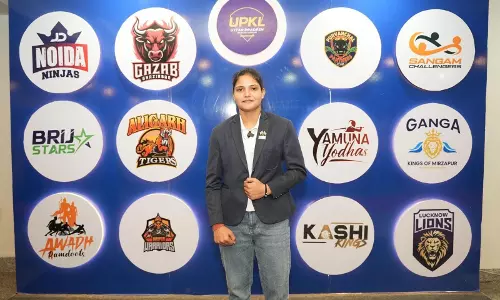 विश्व कप विजेता कबड्डी खिलाड़ी अनु सेन को UPKL सीजन 2 में सम्मानित किया गया विश्व कप विजेता कबड्डी खिलाड़ी अनु सेन को UPKL सीजन 2 में सम्मानित किया गया