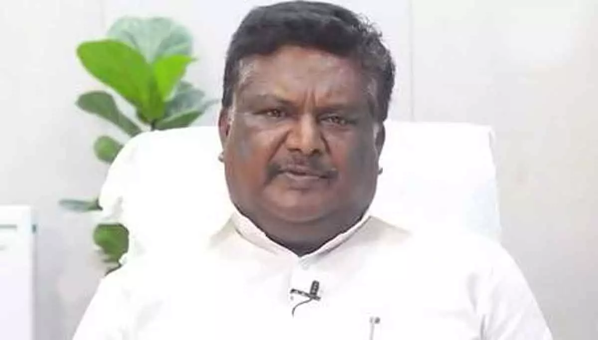Tamil Nadu : पहली बार 60 लाख स्कूली छात्रों को मुफ़्त ट्रैवल कार्ड मिलेंगे Tamil Nadu : पहली बार 60 लाख स्कूली छात्रों को मुफ़्त ट्रैवल कार्ड मिलेंगे