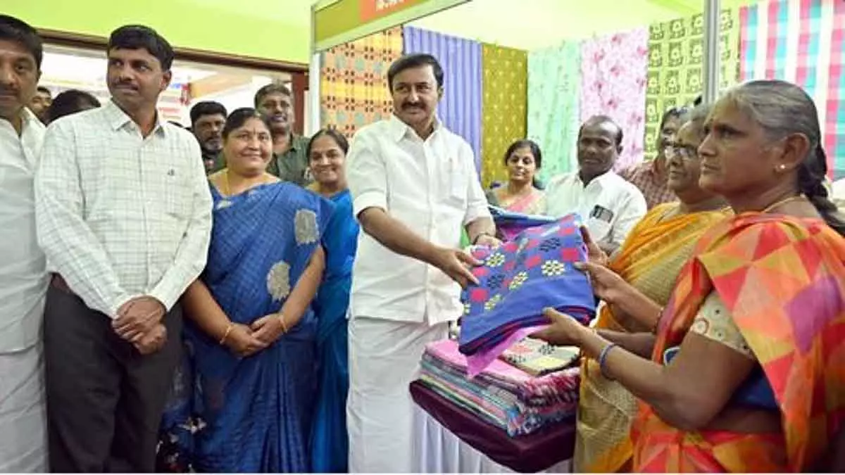 BJP शासित राज्यों में भी ड्रग्स मौजूद हैं: मंत्री एम.पी. स्वामीनाथन BJP शासित राज्यों में भी ड्रग्स मौजूद हैं: मंत्री एम.पी. स्वामीनाथन