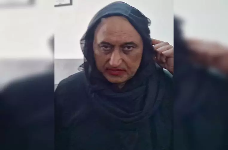 नाबालिग से दुष्कर्म: बर्खास्त जवान को दबोचा गया, पुलिस से बचने नायाब तरीका अपनाया नाबालिग से दुष्कर्म: बर्खास्त जवान को दबोचा गया, पुलिस से बचने नायाब तरीका अपनाया