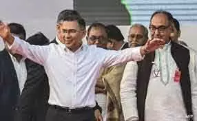 Khaleda Zia के निधन से तारिक रहमान के लिए सहानुभूति की लहर, विशेषज्ञ का अनुमान Khaleda Zia के निधन से तारिक रहमान के लिए सहानुभूति की लहर, विशेषज्ञ का अनुमान