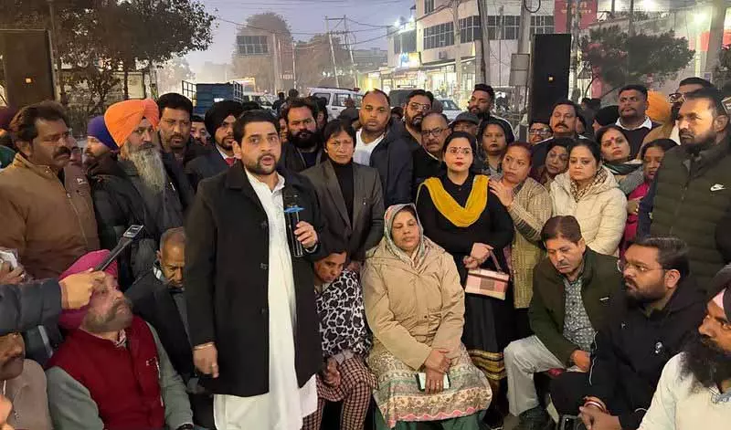 Jalandhar West में राजनीति तेज़ हो गई है Jalandhar West में राजनीति तेज़ हो गई है