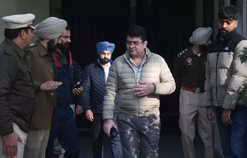 Ludhiana पुलिस कमिश्नर ने कहा कि कल्याणकारी पुलिसिंग और प्रभावी प्रवर्तन पर ध्यान दिया जा रहा Ludhiana पुलिस कमिश्नर ने कहा कि कल्याणकारी पुलिसिंग और प्रभावी प्रवर्तन पर ध्यान दिया जा रहा