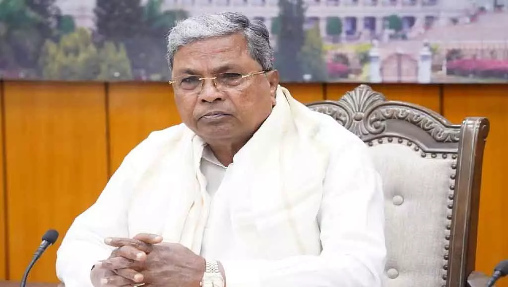 Siddaramaiah 6 जनवरी को किंग का रिकॉर्ड तोड़ेंगे: समर्थकों ने चिकन पार्टी दी Siddaramaiah 6 जनवरी को किंग का रिकॉर्ड तोड़ेंगे: समर्थकों ने चिकन पार्टी दी