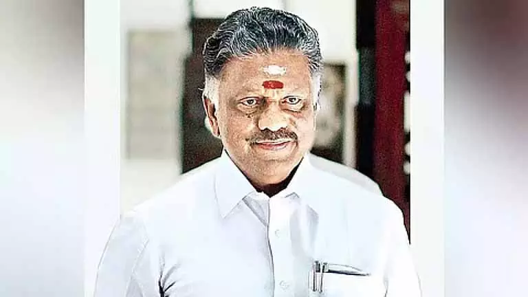 ओपीएस ने कहा कि DMK ने तमिलनाडु को ड्रग हब बना दिया है ओपीएस ने कहा कि DMK ने तमिलनाडु को ड्रग हब बना दिया है