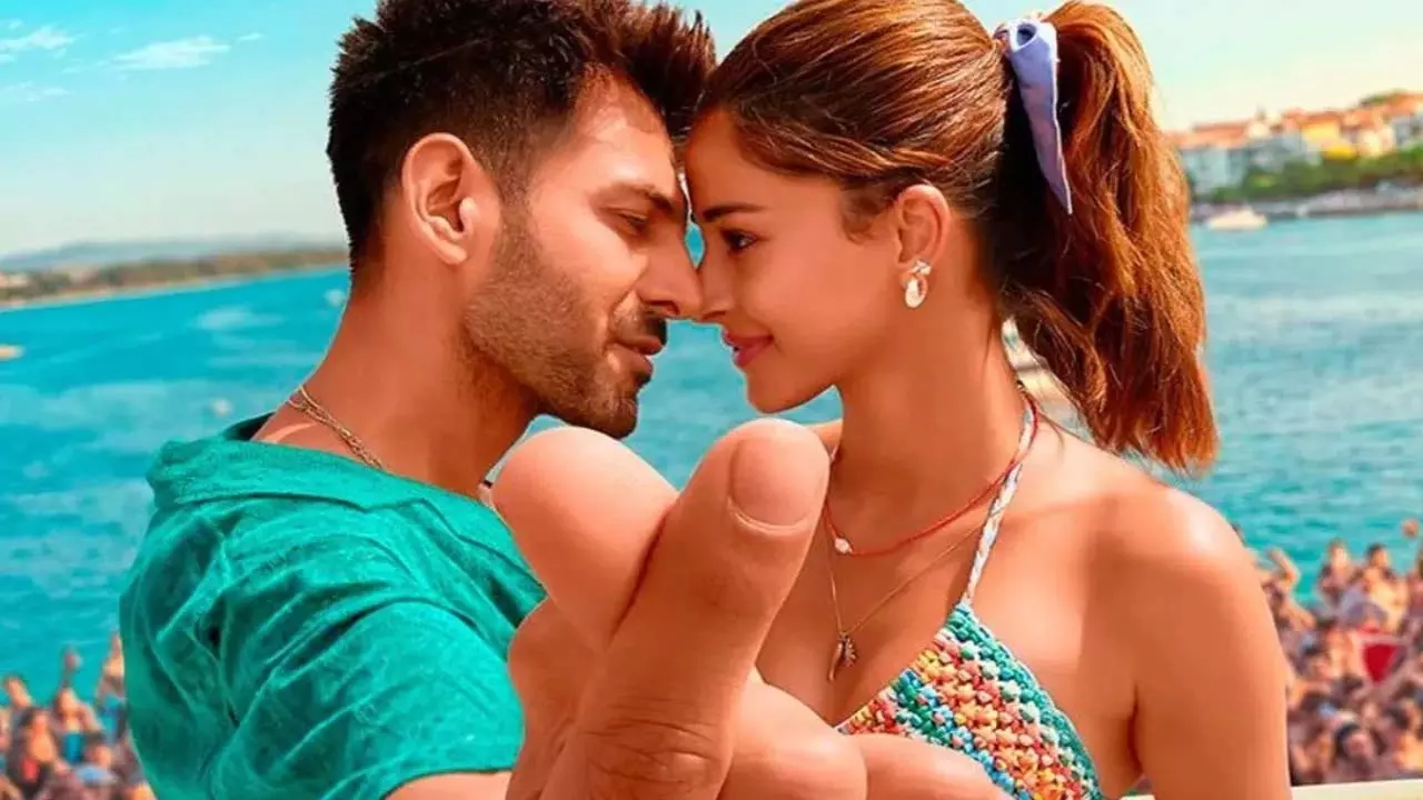 Tu Meri Main Tera बॉक्स ऑफिस: डिस्काउंट वाले मंगलवार को कोई बढ़त नहीं Tu Meri Main Tera बॉक्स ऑफिस: डिस्काउंट वाले मंगलवार को कोई बढ़त नहीं