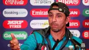 PCB ने टेस्ट कोच अजहर महमूद से नाता तोड़ा PCB ने टेस्ट कोच अजहर महमूद से नाता तोड़ा