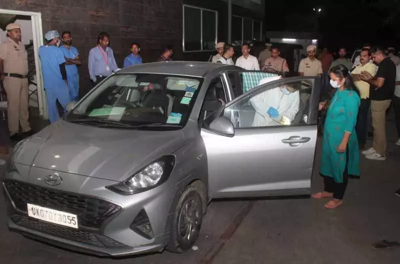 Chandigarh: सफाई में कमी और सुरक्षा चिंताओं के बीच इंफ्रास्ट्रक्चर को बढ़ावा Chandigarh: सफाई में कमी और सुरक्षा चिंताओं के बीच इंफ्रास्ट्रक्चर को बढ़ावा
