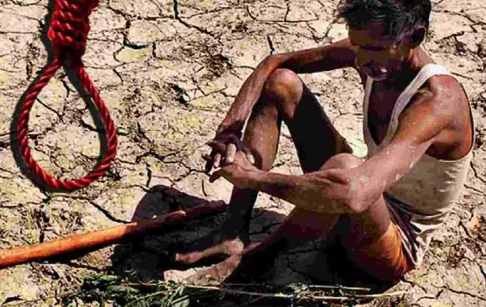 Amravati जिले में किसानों की आत्महत्या की संख्या 200 के पार, राज्य में ग्राफ बढ़ रहा Amravati जिले में किसानों की आत्महत्या की संख्या 200 के पार, राज्य में ग्राफ बढ़ रहा