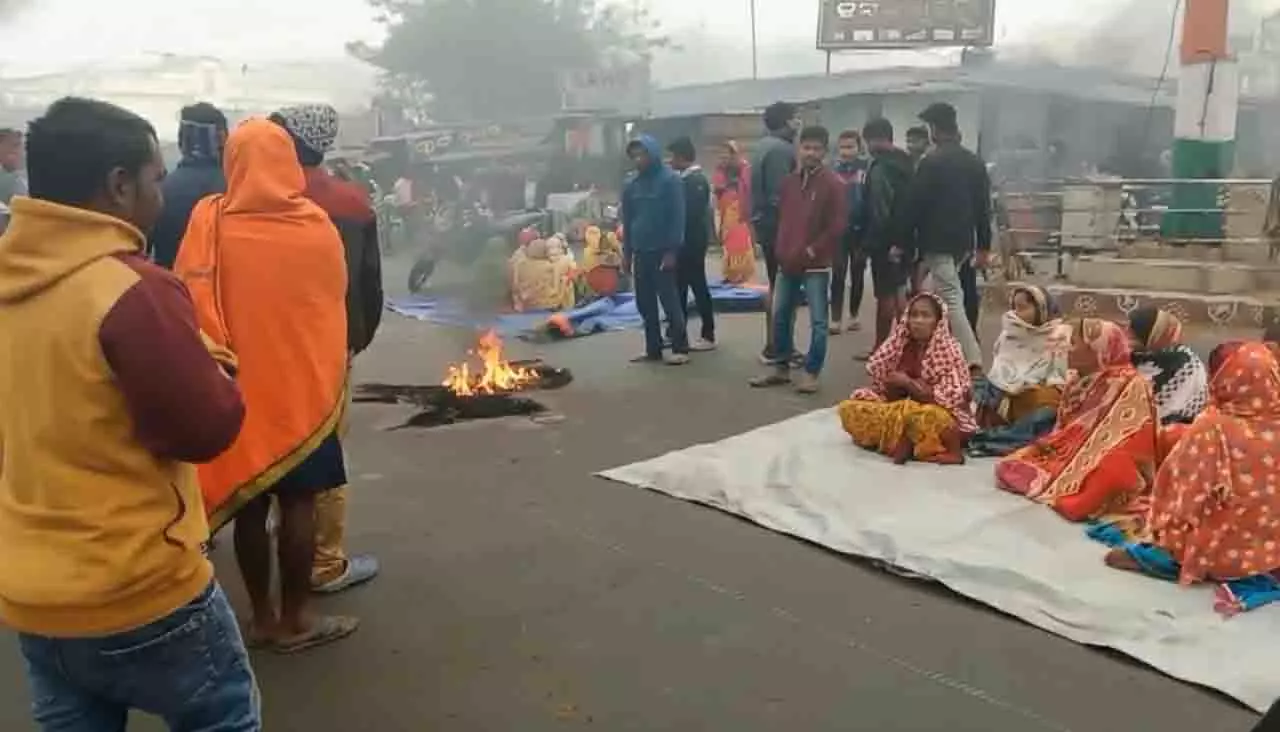 कटक चौद्वार जेल: पैरोल पर रिहा नौ कैदी अब तक फरार कटक चौद्वार जेल: पैरोल पर रिहा नौ कैदी अब तक फरार