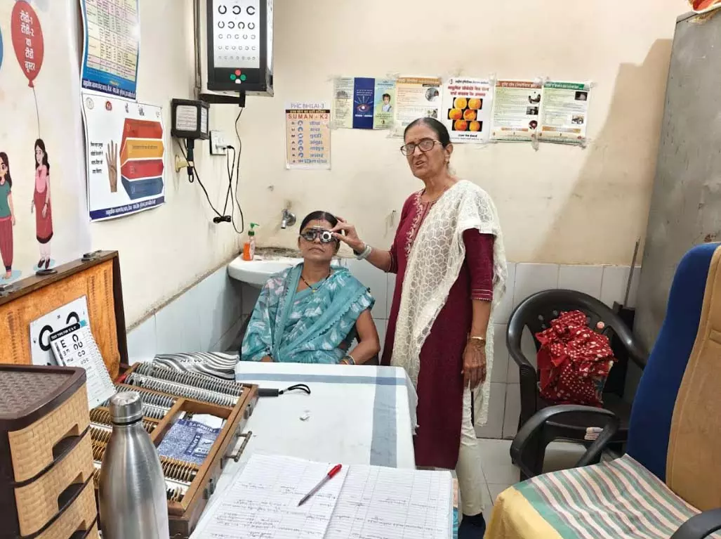 कार्यकाल के अंतिम दिन तक मरीजों की सेवा में जुटी रहीं विरदी कार्यकाल के अंतिम दिन तक मरीजों की सेवा में जुटी रहीं विरदी