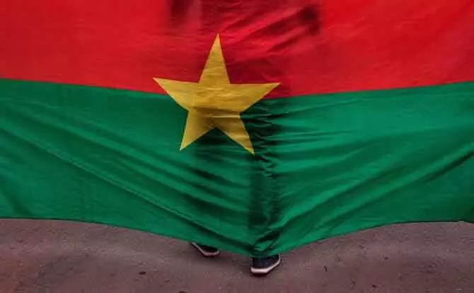जैसे को तैसा: माली और Burkina Faso ने अमेरिकी नागरिकों पर लगाया ट्रैवल बैन जैसे को तैसा: माली और Burkina Faso ने अमेरिकी नागरिकों पर लगाया ट्रैवल बैन