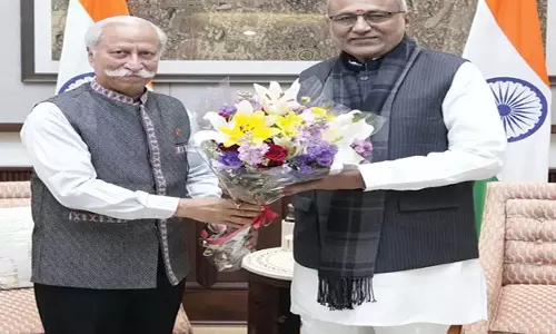Itanagar: राज्यपाल ने उपराष्ट्रपति से मुलाकात की, पूर्वोत्तर के सुरक्षा हालात की जानकारी दी