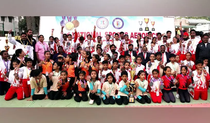 Telangana : नेशनल स्पोर्ट्स एरोबिक्स फिटनेस चैंपियनशिप में ओवरऑल चैंपियन का खिताब जीता Telangana : नेशनल स्पोर्ट्स एरोबिक्स फिटनेस चैंपियनशिप में ओवरऑल चैंपियन का खिताब जीता