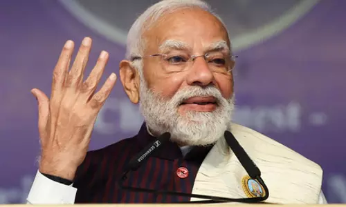 समाज में शांति, खुशी के लिए प्रार्थना: पीएम मोदी ने देशवासियों को नए साल की शुभकामनाएं दीं समाज में शांति, खुशी के लिए प्रार्थना: पीएम मोदी ने देशवासियों को नए साल की शुभकामनाएं दीं